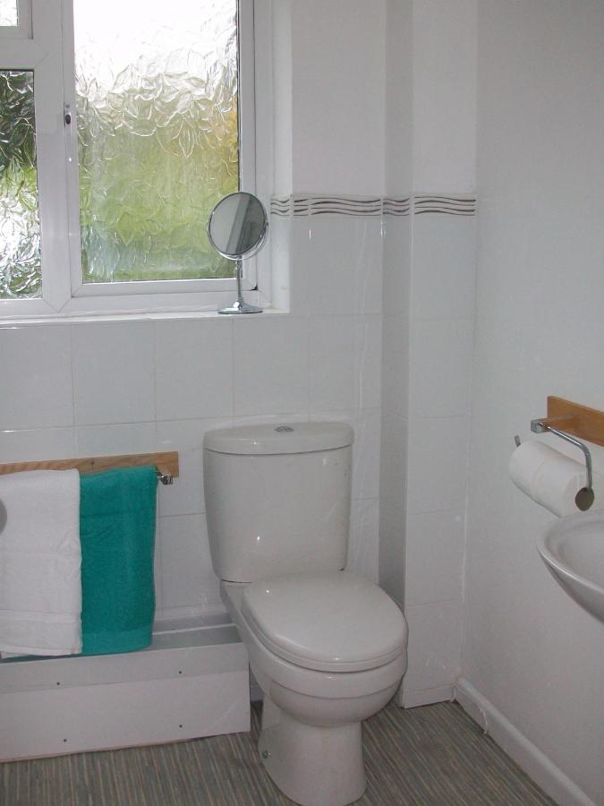 Number 8 With Free Parking Villa Bury St. Edmunds Buitenkant foto
